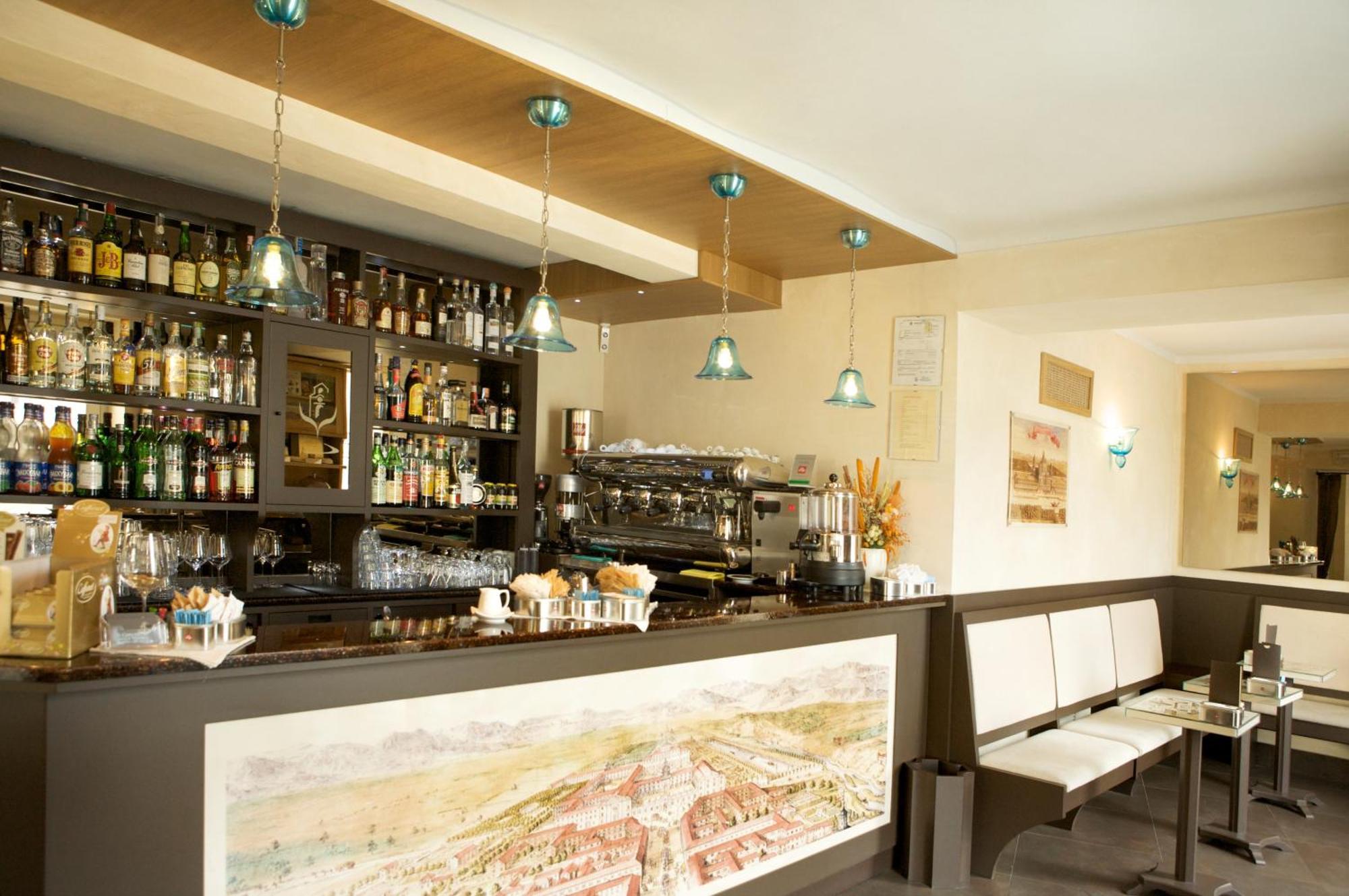 La Finestra Sulla Reggia Bed & Breakfast Venaria Reale Exterior photo
