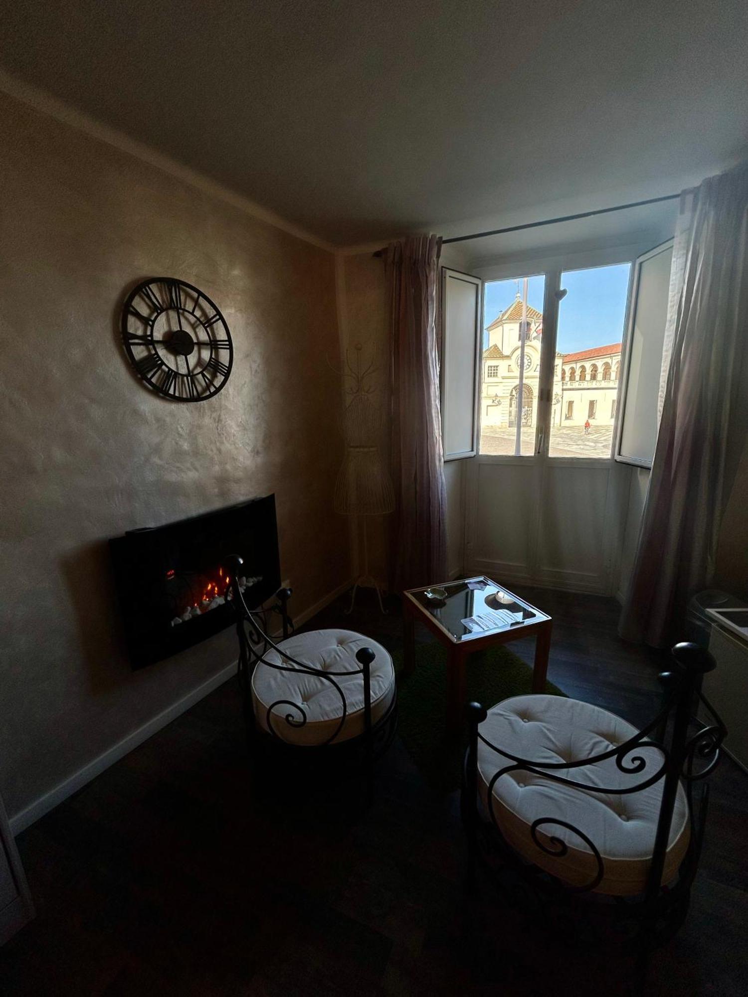La Finestra Sulla Reggia Bed & Breakfast Venaria Reale Room photo