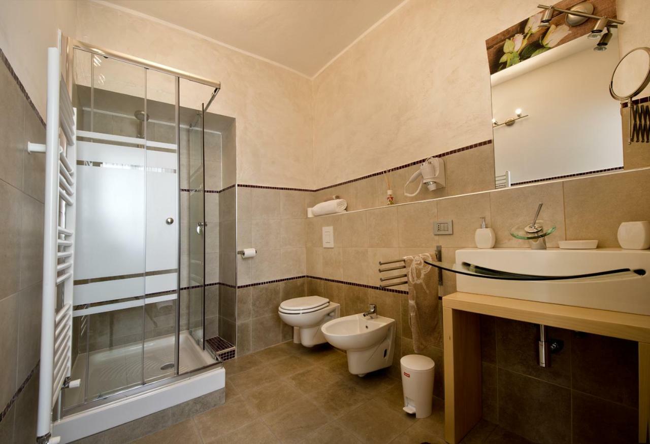 La Finestra Sulla Reggia Bed & Breakfast Venaria Reale Exterior photo